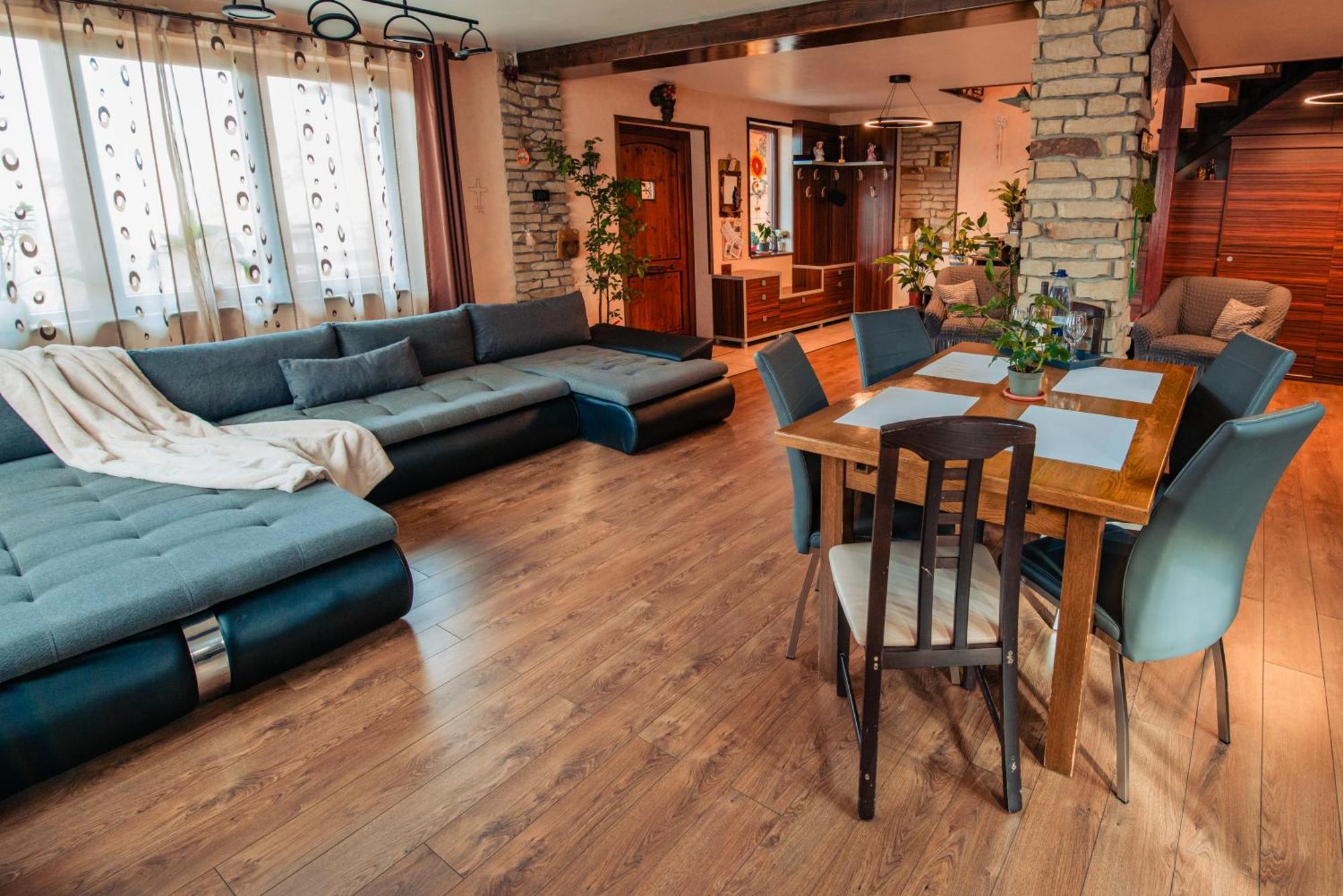 Ilmar House Villa คลูจ-นาโปกา ภายนอก รูปภาพ